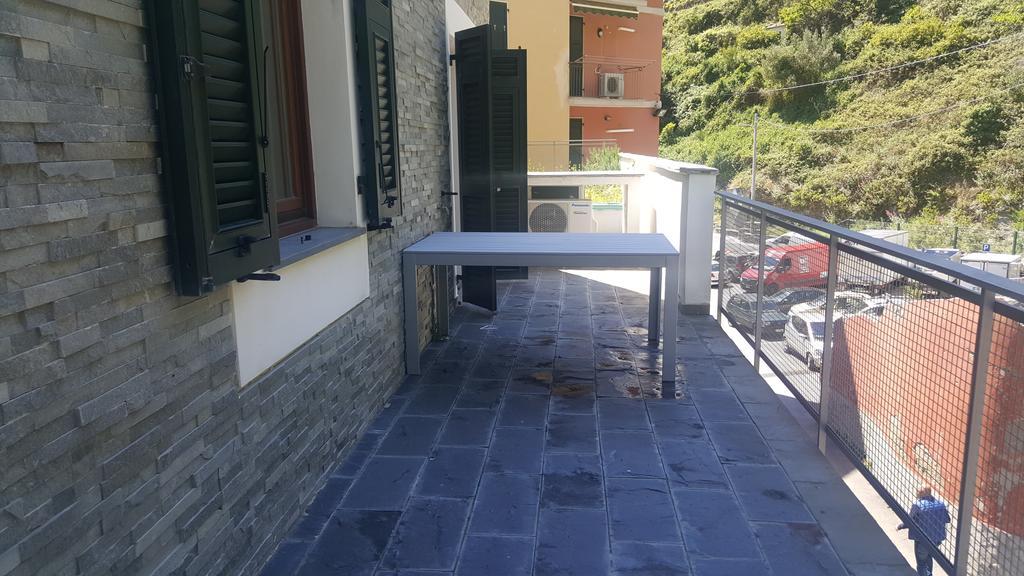 Le Terrazze Al Sole Apartment&Room Βερνάτσα Εξωτερικό φωτογραφία